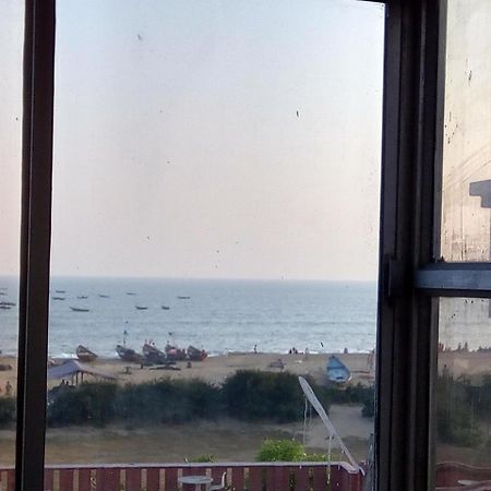 Nirman Beach Homestay Puri Luaran gambar