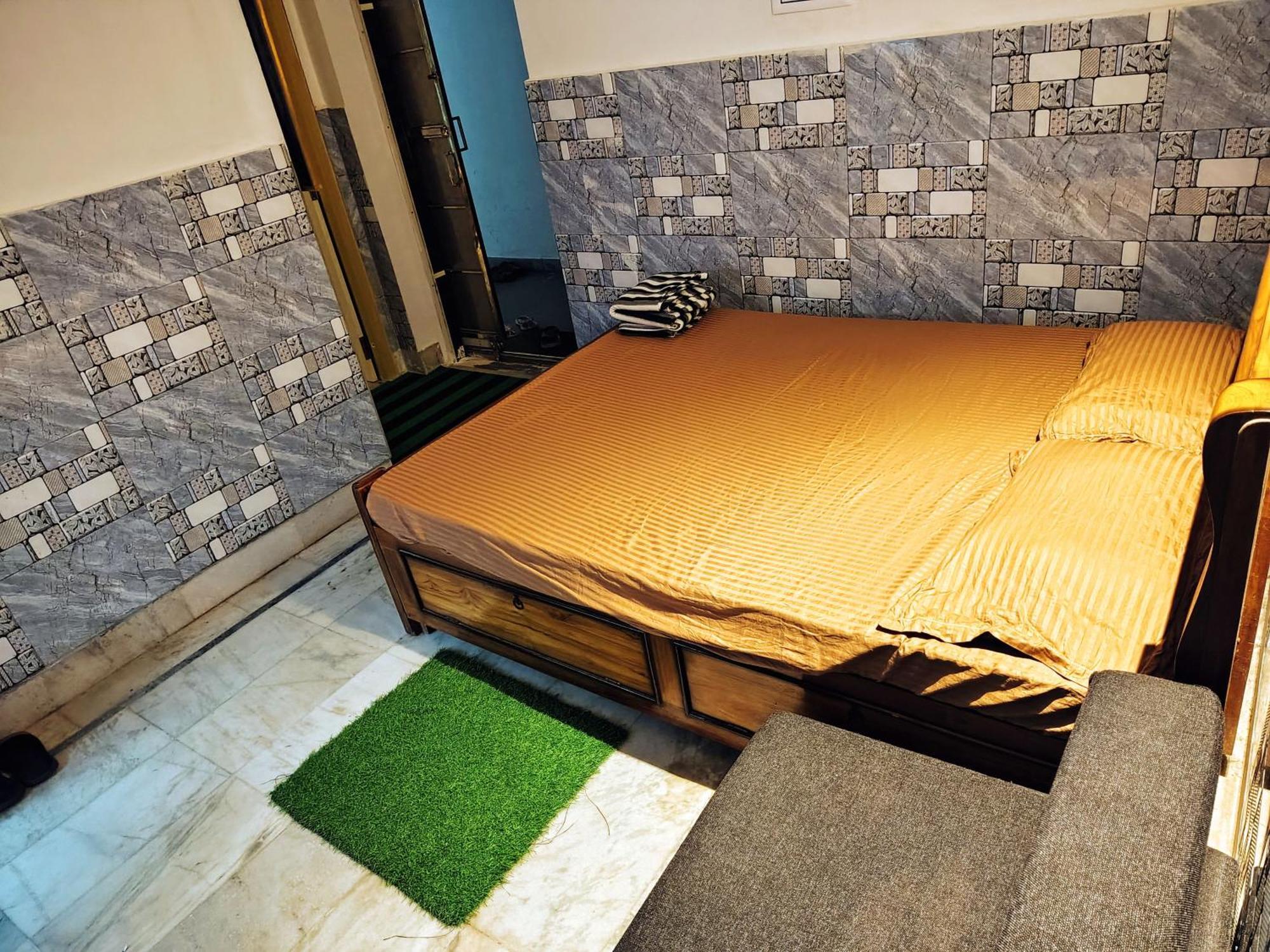 Nirman Beach Homestay Puri Luaran gambar