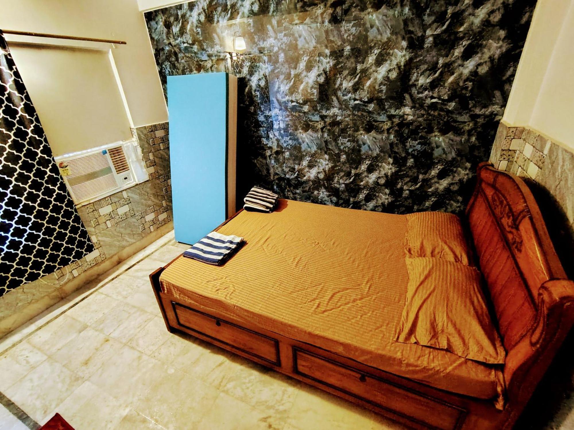 Nirman Beach Homestay Puri Luaran gambar