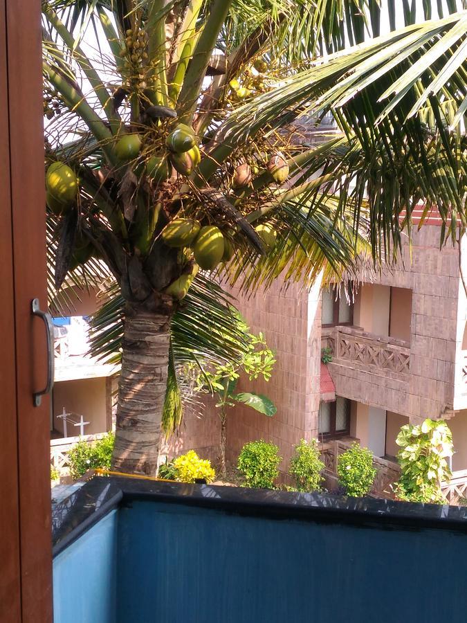 Nirman Beach Homestay Puri Luaran gambar