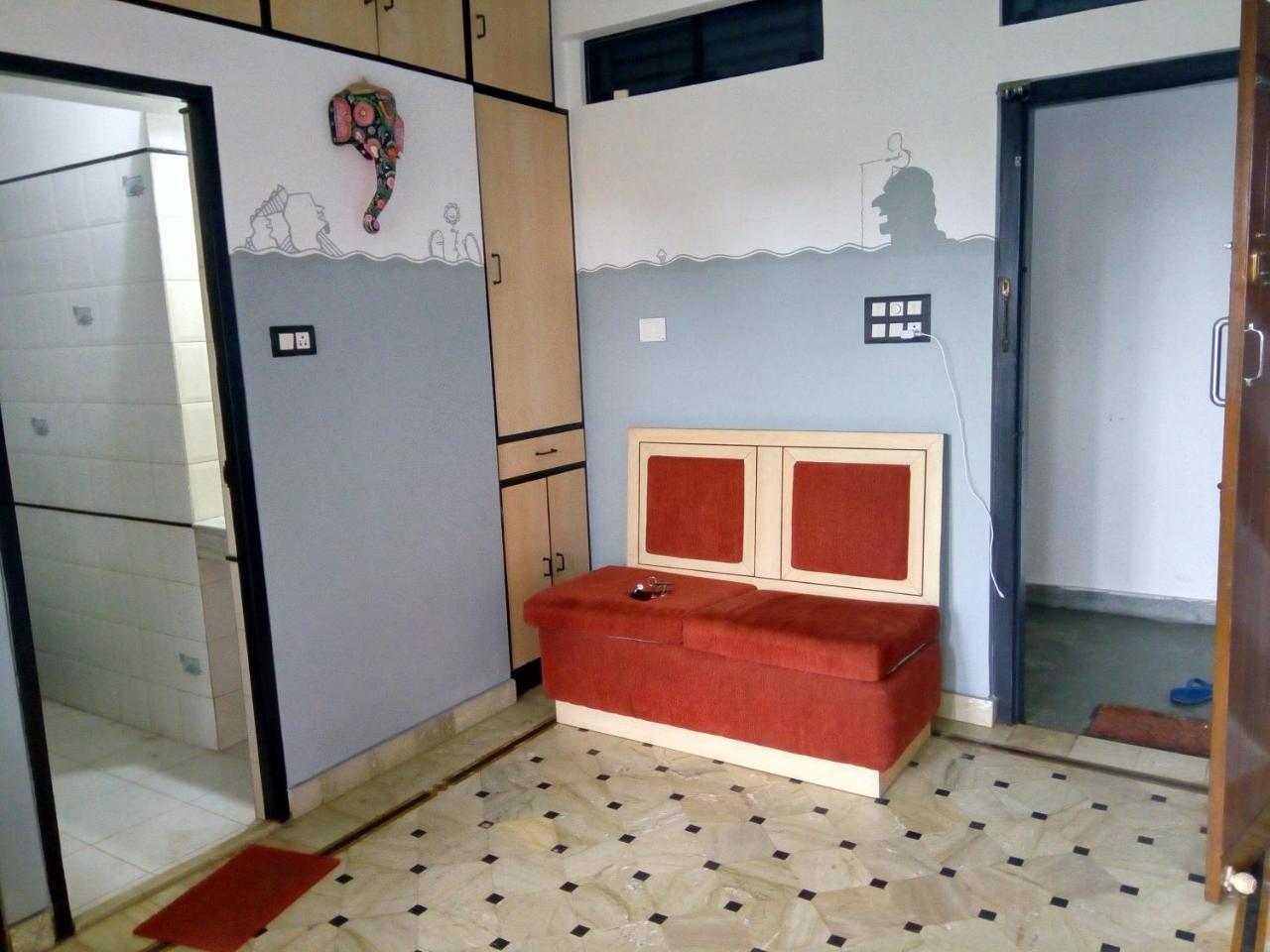 Nirman Beach Homestay Puri Luaran gambar