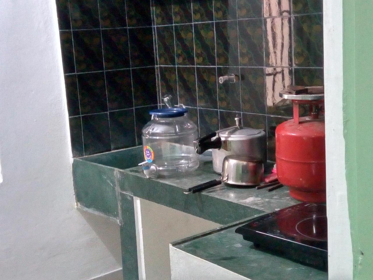 Nirman Beach Homestay Puri Luaran gambar